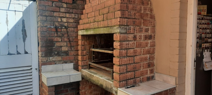 4 Bedroom Property for Sale in Odendaalsrus Free State